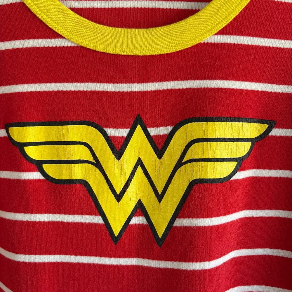 Hanna Andersson Women’s‎ Red DC Wonder Woman Long John Striped Pajama Top M Soft - Picture 3 of 8
